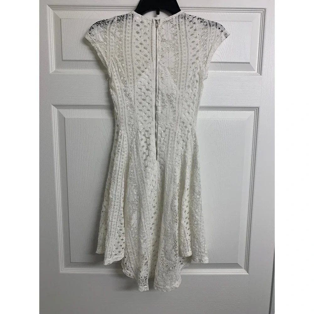 White Lace Boho Fit and Flare Dress  Size L‎ 14 Girls Zipper Back Special Event